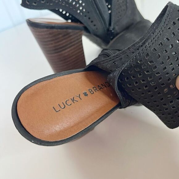 Lucky Brand Lizara Perforated Peep Toe Block Heel Bootie Sandal - Picture 13 of 13